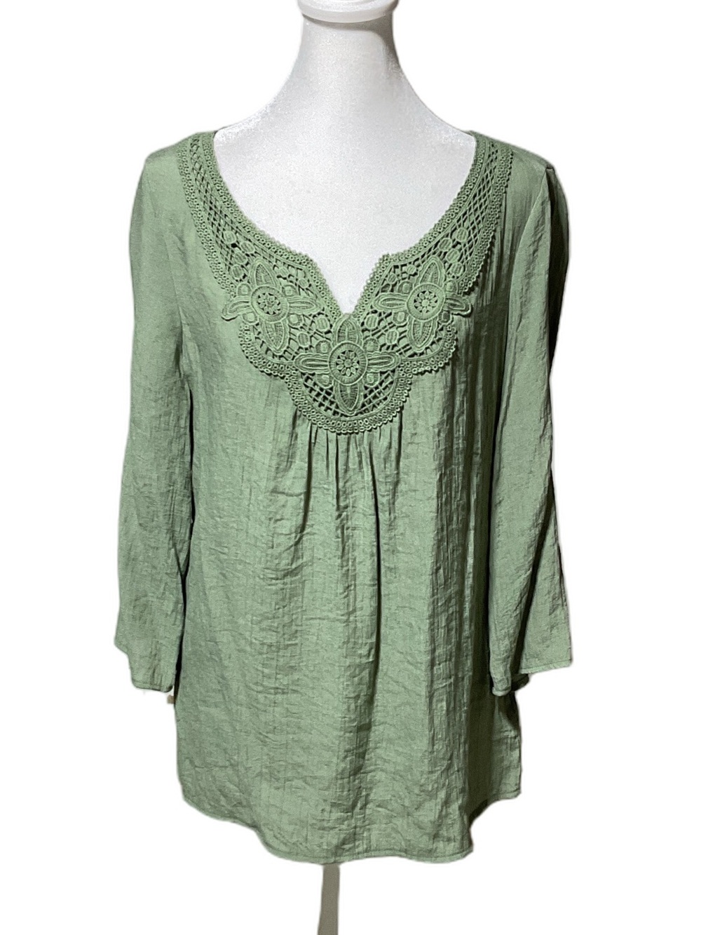 Como Blu Embroidered Blouse - Picture 3 of 10